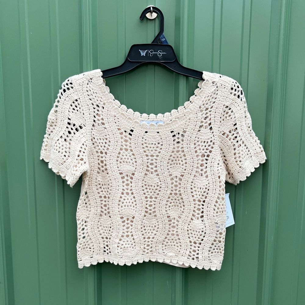 Jessica Simpson Cream Crochet Short Sleeve Top